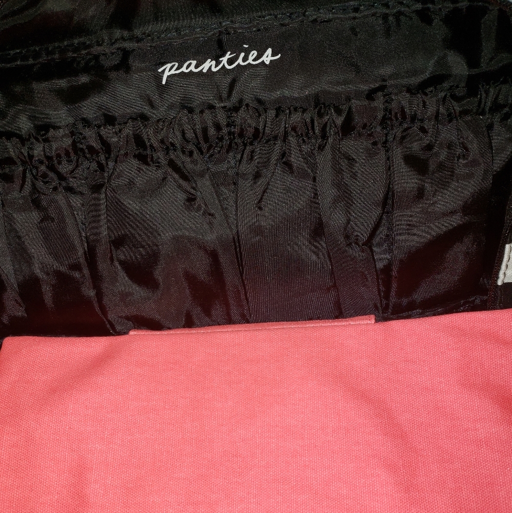 Victoria Secret bra/panty travel bag - Picture 4 of 10